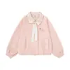 Chaqueta de solapa bordada con flores estilo americano, nueva colección de otoño, chaqueta corta casual dulce de encaje, corte holgado