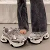 Tênis Chunky "Dad Shoes" para Mulheres, Novo Popular de Verão 2026, Tênis Finos de Malha Respirável, Tênis Esportivos Casuais da Moda