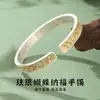 Pulsera de la Fortuna con Mariposa de Esmalte Plateado para Mujer, Diseño Abierto Pintado en Oro Estilo Chino, Pulsera de Plata Pura de Lujo Ligero con Palabras Auspiciosas