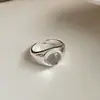 Anillo Abierto de Piedra Transparente de Lujo Ligero y Sensación de Alta Gama, Color Plata, Diseño de Nicho, Anillo Ajustable, Anillo Exquisito y Personalizado para el Dedo Índice
