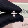 Super Lindos~ Aretes de Tuerca de Acero de Titanio Cruz para el Hueso de la Oreja Diseño Nicho Barroco Retro Aretes Nuevos para Mujeres