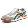 Tênis da Moda 2026 Novos Sapatos Masculinos Primavera e Outono Versátil Tendência Respirável Sapatos Esportivos Sapatos Casuais Masculinos Venda por Atacado do Fabricante
