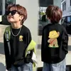 Camiseta de Manga Longa Infantil de Algodão Puro com Estampa de Desenho Animado para Meninos, Fina e Respirável, Blusa Moderna e Versátil para Crianças Pequenas