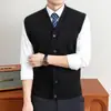 Colete Cardigan Masculino Yingao Estilo Old Money Engrossado Outono Inverno Novo Quente Camada Base de Negócios para Meia-Idade