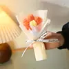 Flor de Pompon Tejida Creativa Transfronteriza Ramo de Girasoles Regalo para el Día de San Valentín Día de la Mujer Hilo Ramo Pequeño Venta al por Mayor
