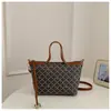 Bolsa Tote de Gran Capacidad, Estilo Nuevo, Casual, para Viajar al Trabajo, de Moda, Bolso de Hombro Sencillo, Bolso Versátil Retro de Moda Europea y Americana para Mujer