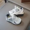 Zapatos Deportivos de Moda para Niños 2026 Primavera/Otoño Nuevo Estilo Zapatos Tipo Papá para Niños Niños Medianos y Grandes Zapatos de Malla Individuales Transpirables Casuales