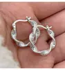 Pendientes de Aro Trenzados Estilo Frío para Mujer Pendientes de Diseño de Nicho Ins Pendientes para Estudiantes 2023 Nuevo Otoño e Invierno