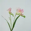 Flor artificial Xiangxueran Fresia decoraciones para mesa de comedor interior del hogar arreglos florales adornos paisajismo suave de boda flor de seda