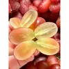 Uvas Vermelhas Kurnson Frescas Colhidas, Fruta Fresca, Crocantes e Doces, Casca Fina, Sem Sementes, Adequadas para Gestantes, Entrega Direta do Pomar, Beleza de Gelo
