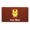 Tapete antiderrapante de PVC para carro, com designs do Capitão América e do Homem de Ferro, com um padrão de grade grande para maior aderência. Disponível para produção personalizada como brindes para carro, e é à prova d'água