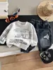 Conjunto de Sudadera y Jeans para Niños de Primavera y Otoño, Conjunto de Dos Piezas con Parche de Letras en la Manga Estilo Coreano, Ropa Infantil Casual a la Moda