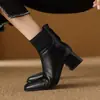 Botas de cuero de punto patchwork elegantes de tacón medio, diseño ajustado, nueva colección otoño/invierno 2026, tacón grueso retro, cremallera trasera, botas de moda para mujer