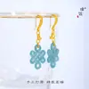 Pendientes de Nudo Chino Auspicioso Chapados en Oro con Jade de Color Fuerte que se Conserva, Pendientes de Jade de Estilo Étnico Nuevo Estilo Chino