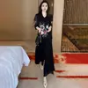 Traje de Camisa de Gasa para Mamá Conjunto de Mujer Verano Nueva Llegada Estilo Occidental Adelgazante Suelto Cubre Vientre Camisa Pantalones de Pierna Ancha Falda Conjunto de Dos Piezas
