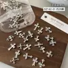 Decoraciones para Uñas Mixtas de 12 Compartimentos en Forma de Cruz, Remaches de Cruz Metálicos Plateados Estilo Punk, Accesorios Estilo Palacio