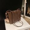 Bolso de Mujer Texturizado de Alta Calidad Transfronterizo 2026 Nuevo Bolso de Hombro Cruzado de Moda Bolso Cubo Versátil Casual para Viajes Diarios Tendencia