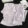 Conjunto de Tres Piezas con Copas Integradas, Hecho de Seda de Hielo, Suave, Liso, Amigable con la Piel, Transpirable, Adelgazante, Delicado y Adecuado para Ropa de Casa de Niñas Jóvenes