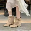 Botas de moda trendy estilo coreano 2026 con tachuelas y hebilla de cinturón, botines, botas de punta cuadrada para mujer para otoño e invierno