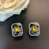 Colección de Conjuntos de Pendientes y Collares Versátiles Elegantes Moda Vintage de Qingdao Retro Artístico Exquisito Lujo Ligero Sensación de Alta Gama para Mujeres