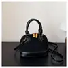 Bolsa Transversal Feminina Moda Casual 2026 Ombro Único Estilosa Formato de Concha Nicho Alto Valor Tendência Bolsa Feminina Bolsa para o Dia a Dia