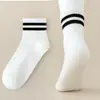 Calcetines para Niños de Color Puro de Media Caña Calcetines Antideslizantes para el Piso de Niños Calcetines Blancos para Estudiantes Calcetines Deportivos para Niñas Otoño e Invierno
