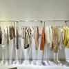 Tienda de Ropa Estante de Exhibición de Acero Inoxidable Engrosado Montado en la Pared, Perchero de Ropa Montado en la Pared, Estante de Exhibición de Ropa Montado en la Pared de Esquina