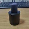 Atacado Frasco de Perfume Recarregável Cilíndrico Preto Fosco 30ml com Tampa de Rosca, Frasco Borrifador de Alto Acabamento, Frasco de Vidro Portátil, Frasco Vazio