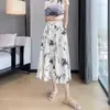 Pantalones falda finos de seda helada de verano para mujer, modelo nuevo 2026, de cintura alta, con caída, cortos, para figuras petite, con pantalones de pierna ancha estilo pintura china de tinta