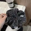 Goma para el pelo floral extragrande para mujer, de alta gama y elegante, específicamente para peinados de moño, accesorio para el cabello estilo coreano