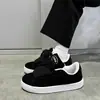 Zapatillas Negras Versátiles de Nicho Estilo Coreano para Mujer Tendencia Ins Primavera 2025 Fiesta de Estudiantes Nuevos Zapatos de Pan Deportivos y de Ocio