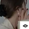 Pendientes de Aro Lisos con Pasador de Plata 925 para Mujer 2025 Nuevo Popular Diseño de Nicho Pendientes de Gama Alta Pendientes de Lujo Accesible