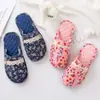 Nuevas Zapatillas de Algodón Cubiertas de Tela para Otoño e Invierno para Uso en Casa, Zapatillas Silenciosas de Interior para Hombres y Mujeres, Zapatillas de Pareja al por Mayor