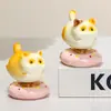Gato Lindo Colgante Adorno Decorativo para Escritorio de Oficina, Gatito Giratorio de Dibujos Animados Regalo Creativo