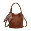 2026 Bolso de Mano de Moda Otoño e Invierno Nuevo para Mujer Bolso de Hombro Versátil Bolso Cubo Tejido Nicho