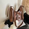 Bolsa Feminina Grande Capacidade Outono e Inverno Pedido Estrangeiro 2026 Moda Nova Bolsa de Ombro Textura Retrô para o Dia a Dia Bolsa Saco Transversal