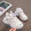Zapatos para Niña Primavera y Otoño 2023 Nuevos de Cuero Impermeables Tenis Infantiles Zapatos de Torre para Niña con Botón Giratorio