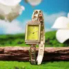 Estilo popular de celebridad de internet mismo modelo broche pequeño reloj estilo mujer reloj verde pequeño pulsera verde rectangular reloj mujer venta al por mayor
