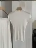KEKEZOON Top de malha sem mangas, gola alta, corte justo, cor sólida, estilo puro desejo, top de seda fresco para o verão 7729