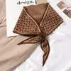 Protección para el Cuello Bufanda Pequeña para Mujer Otoño e Invierno Nueva Tejida Cálida Toalla Triangular Bufanda Versátil Almohadilla para el Hombro Set para el Cuello Cuello Falso para Mujer