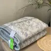 Ganso Grande Coreano Lado A Algodón Completo Hilo de Doble Capa Dibujos Animados Mascota Linda Cubierta de Cama Otoño e Invierno Versión B Peso Alto Hilo Grueso Sábana de Cama Espesa Floral