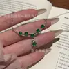 Atacado do Fabricante Corrente para Clavícula de Jade Verde Natural Xiaohongshu com Cravação em Prata S925, Novo Design Estilo Chinês