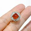 Anillo de granada Fanta con incrustaciones de platino y baño de plata S925, primavera de 2023, con boca abierta y piedra principal de 8 mm.