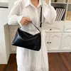 Bolsa Grande Relaxada com Alça Larga no Ombro Estilo Coreano para Mulheres, Nova Bolsa Transversal Versátil Retrô, Bolsa Almofada de Grande Capacidade para o Dia a Dia