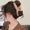 Pinza de garra de felpa floral grande para cabello grueso, pinza de pelo tejida de alta gama para otoño e invierno, nuevo pinza de tiburón 2026 accesorio para el cabello para mujer