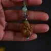 Talla de madera de sándalo verde, doce zodiacos, conjunto completo de rata, buey, tigre, conejo, dragón, serpiente, caballo, oveja, mono, pollo, perro, cerdo, colgante para teléfono móvil, bolso colgante