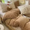 Floresta Monet~Estampa de Bolinhas Florais Leite Fleece Conjunto de Quatro Peças Doce Estilo Coreano Outono/Inverno Lençol de Elástico Quente Capa de Edredom Conjunto de Três Peças