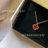 Pulseira Mini Borboleta Fanjia para Mulheres Liga de Cobre Banhada a Ouro 18K Cor que Preserva o Ouro CNC Alta Qualidade Pulseira de Madrepérola Venda Direta da Fábrica