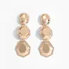 Pendientes florales de plata vintage transfronterizos europeos y americanos con un diseño geométrico de alta gama, versátiles para la moda de verano y el uso diario, para mujer