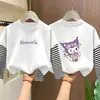Camiseta de Manga Longa para Meninas Estilo Primavera/Outono 2026 Nova Camada de Base Estilosa para Crianças Top de Algodão Puro Top Falso Duas Peças